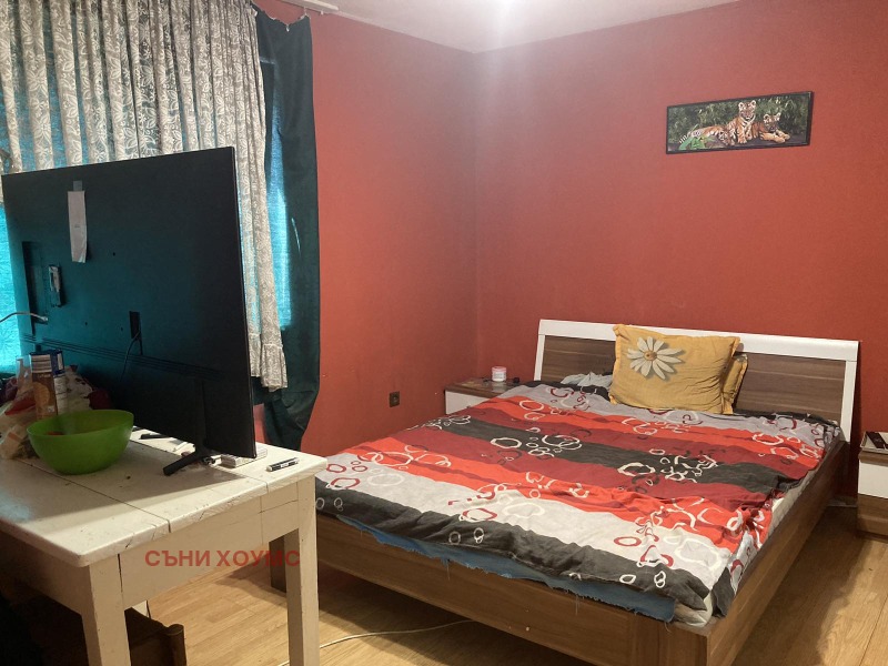 Myytävänä  2 makuuhuonetta Veliko Tarnovo , Tsentar , 130 neliömetriä | 84380386 - kuva [4]