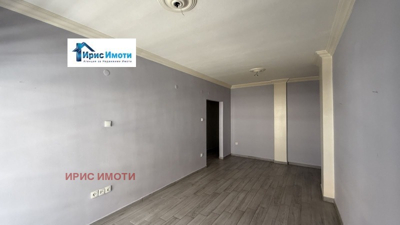 Продава 3-СТАЕН, Извън страната, област Извън страната, снимка 2 - Апартаменти - 48865282