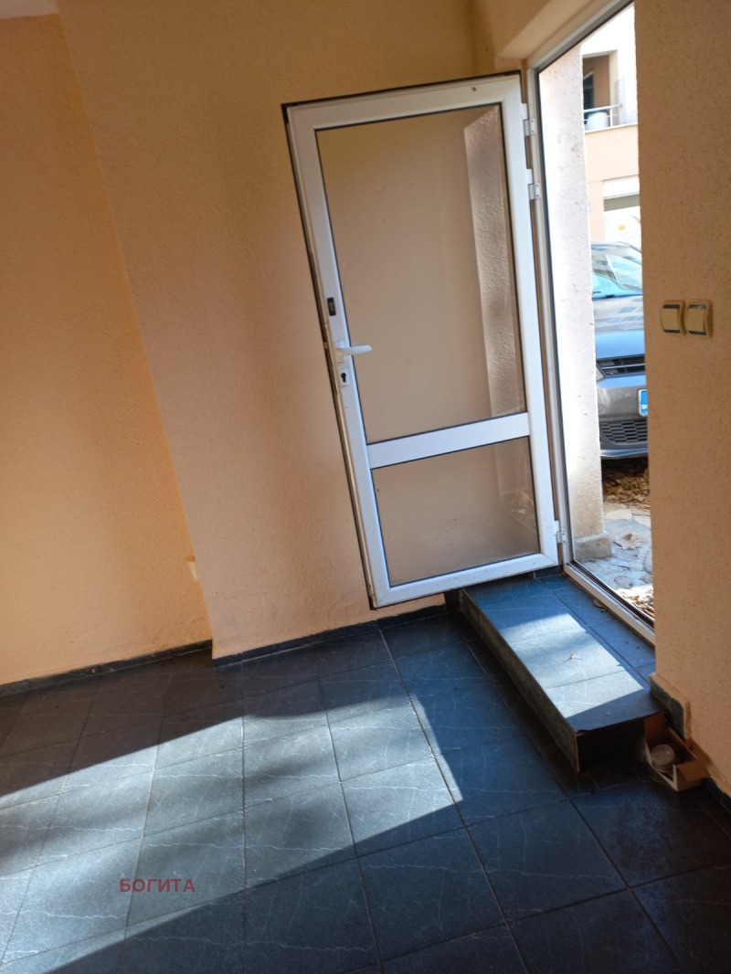 In vendita  Ufficio Stara Zagora , Tsentar , 8 mq | 56059220 - Immagine [2]