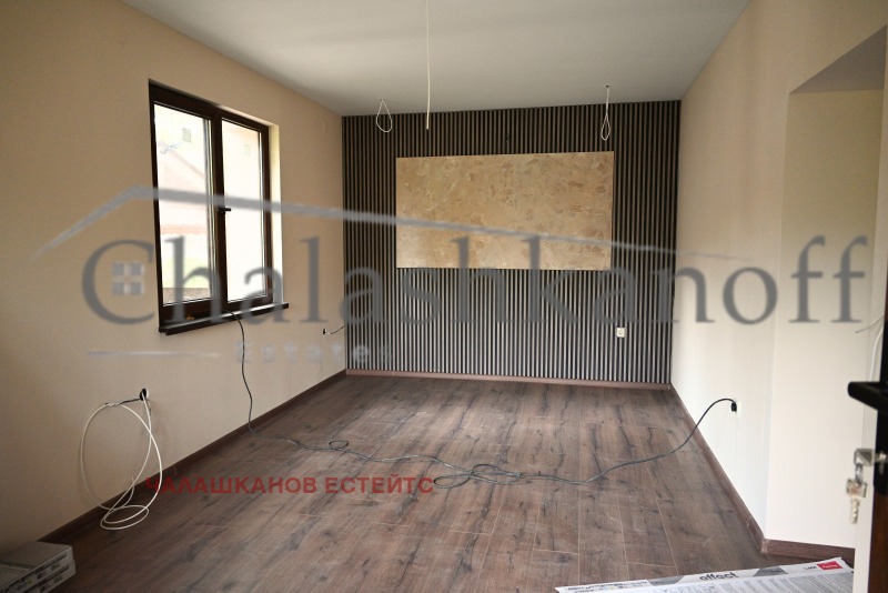 Myytävänä  Talo Sofian alue , Hrabarsko , 103 neliömetriä | 77675701 - kuva [6]