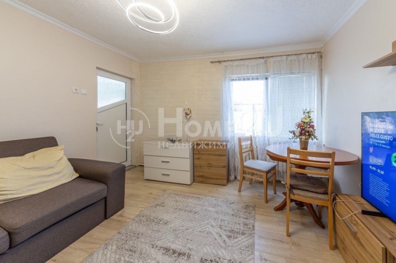 Продава КЪЩА, гр. Аксаково, област Варна, снимка 5 - Къщи - 52706565