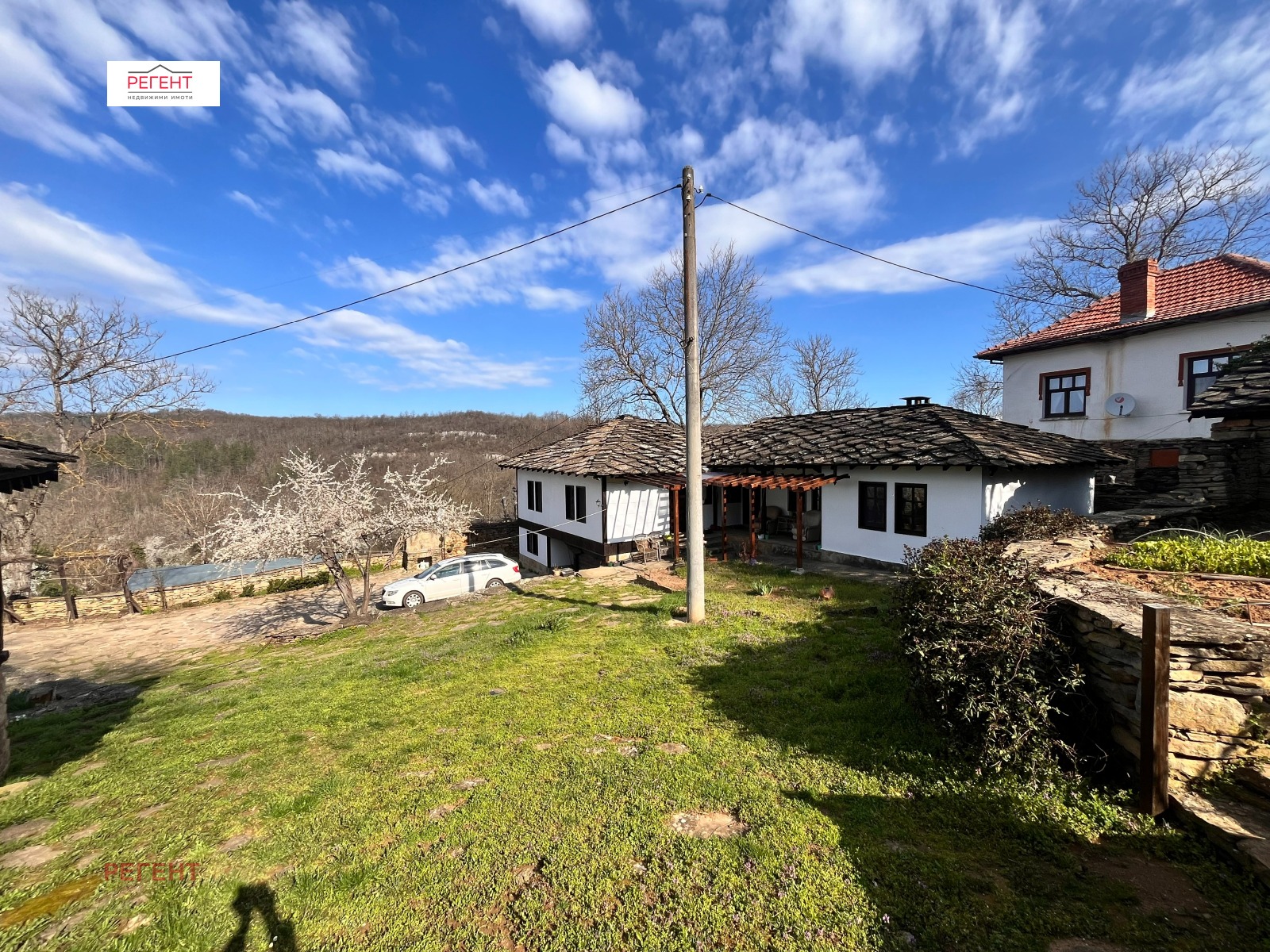 Продава КЪЩА, с. Беломъжите, област Габрово