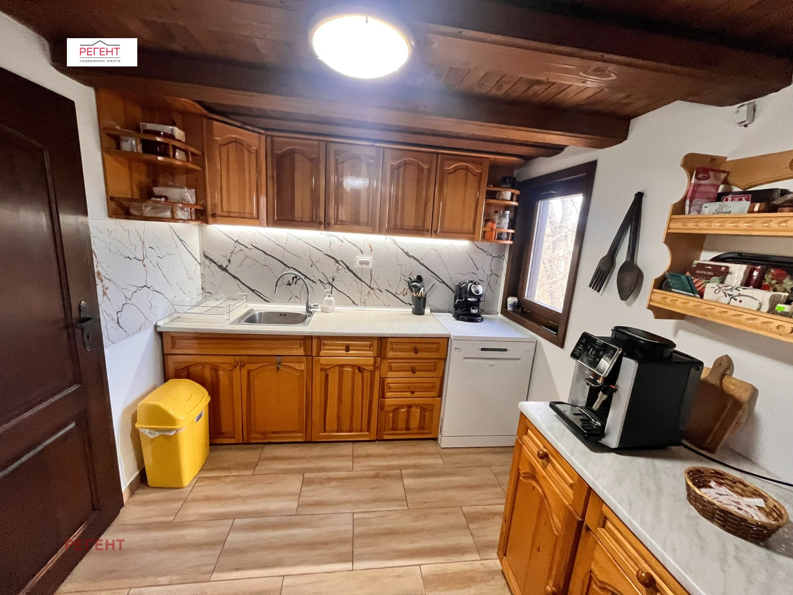 Продава КЪЩА, с. Беломъжите, област Габрово, снимка 8 - Къщи - 54202510