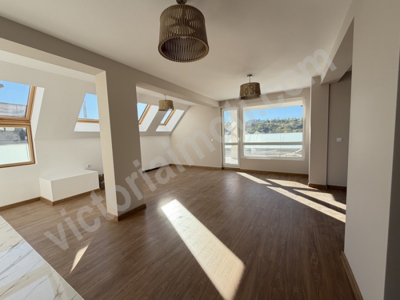 Продава 3-СТАЕН в град Велико Търново, Център - 229 кв.м / 254 920 € » 498 580.18 лв., ВИКТОРИЯ ИМОТИ ЕООД