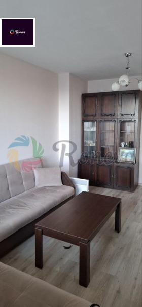 2 спаваће собе Лјатно кино Тракија, Варна