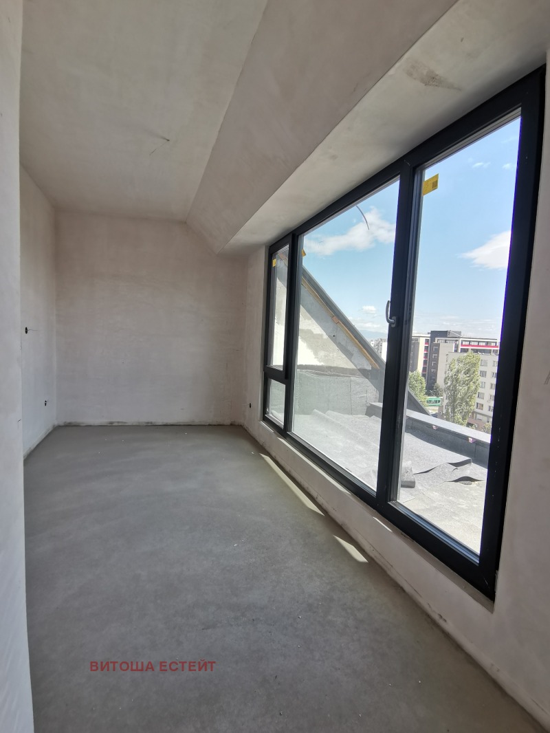 En venta  1 dormitorio Sofia , Lyulin - tsentar , 87 metros cuadrados | 96170267