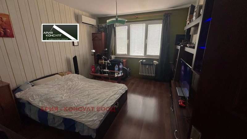 Til salgs  1 soverom Sofia , Ljulin 3 , 70 kvm | 29850567 - bilde [2]