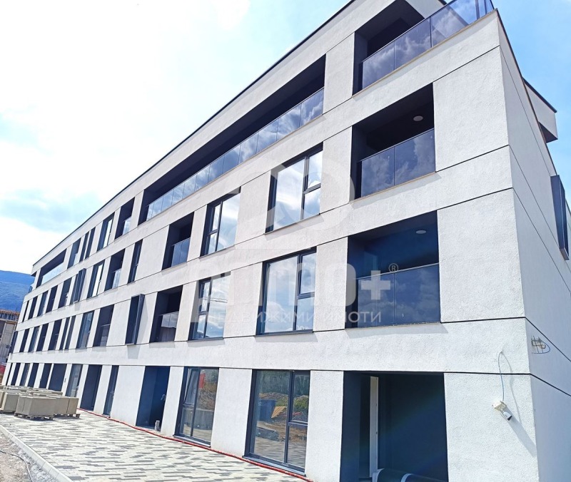 Na sprzedaż  1 sypialnia Sofia , Malinowa dolina , 67 mkw | 97412484 - obraz [12]