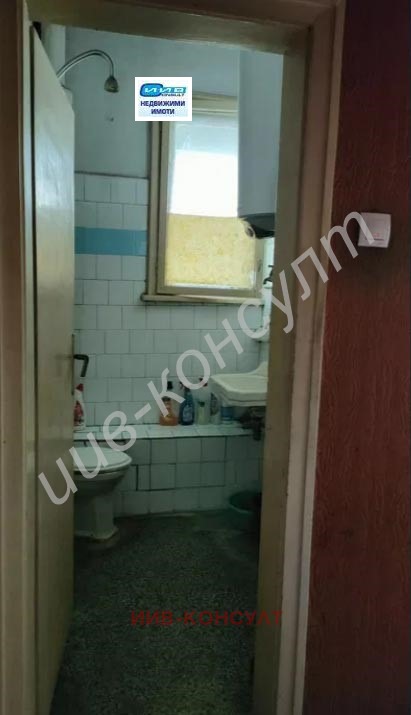 Te koop  2 slaapkamers Veliko Tarnovo , Tsentar , 92 m² | 13719176 - afbeelding [7]