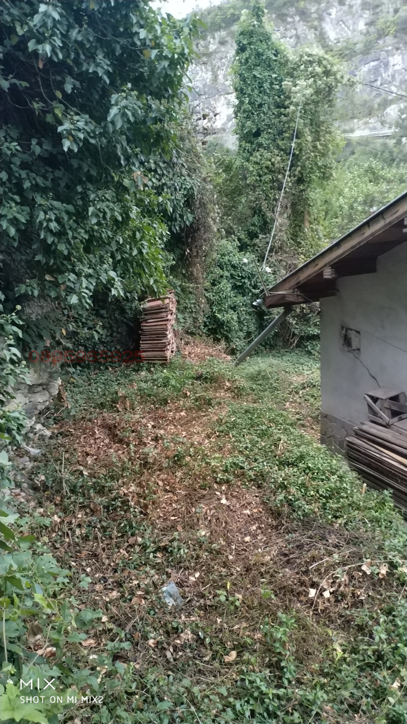 Продава КЪЩА, гр. Ловеч, Вароша, снимка 17 - Къщи - 52772639