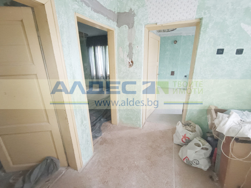 Продава  Къща област Пазарджик , с. Виноградец , 112 кв.м | 47606259 - изображение [11]