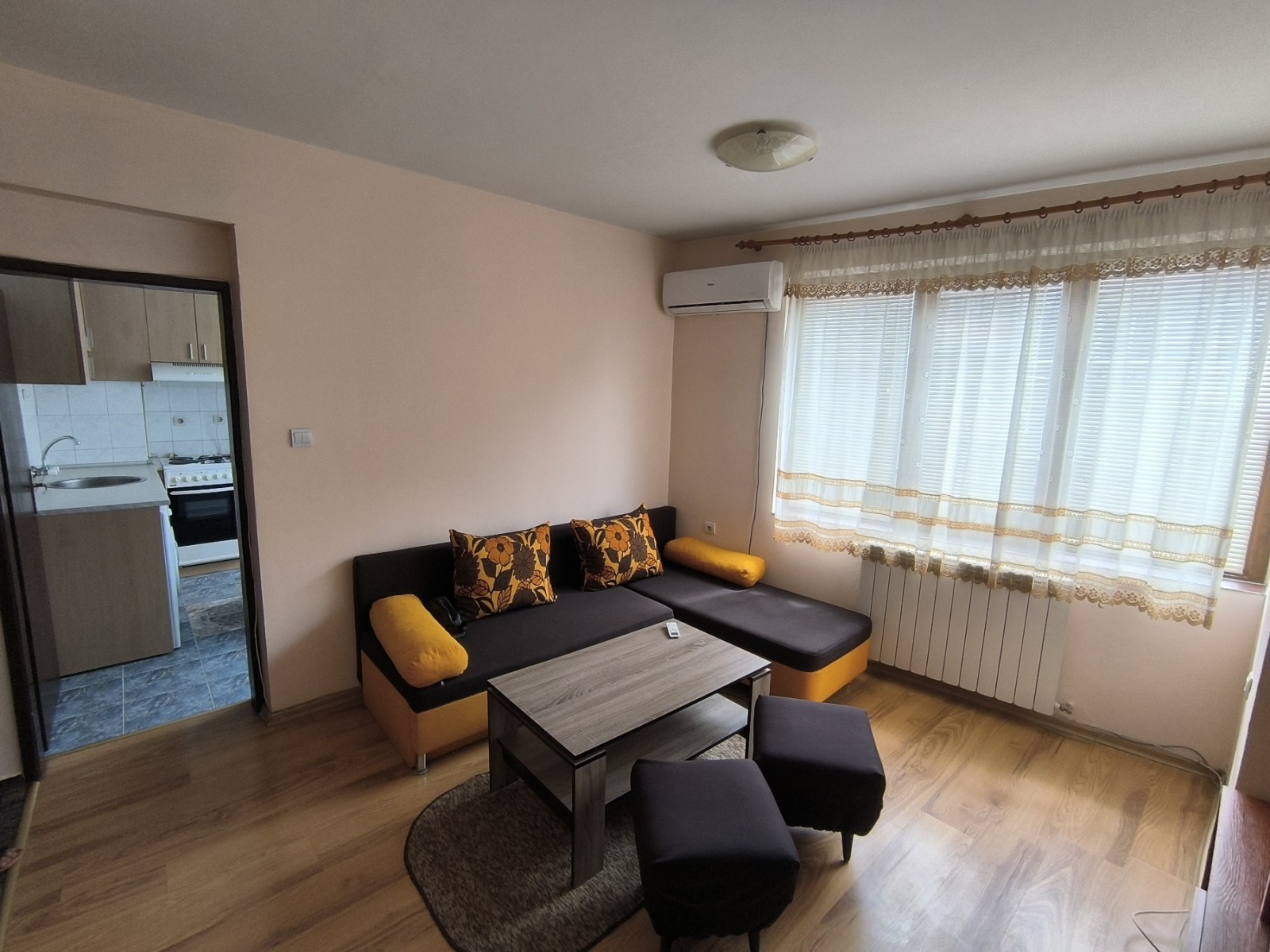 Продава 2-СТАЕН, гр. Русе, Широк център, снимка 2 - Апартаменти - 55023003