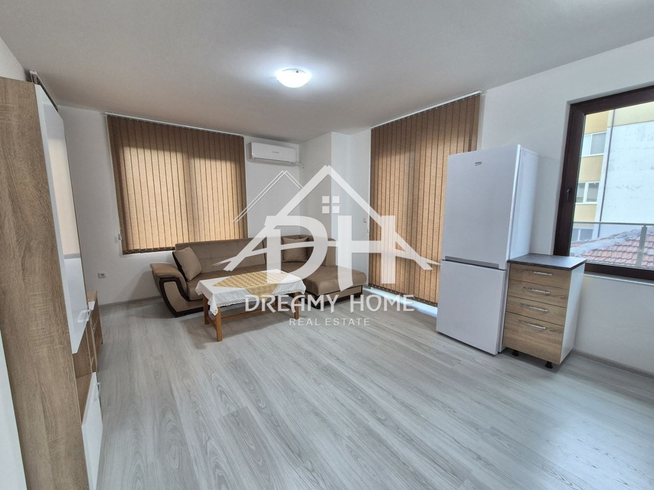 Продава 3-СТАЕН, гр. Кърджали, Център, снимка 2 - Апартаменти - 54531356