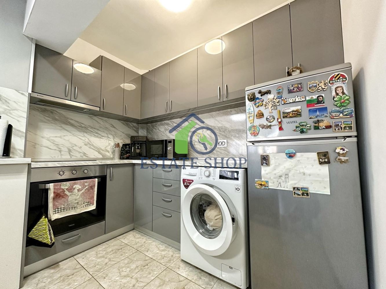 Продава 3-СТАЕН, гр. Пловдив, Кючук Париж, снимка 3 - Апартаменти - 55441128