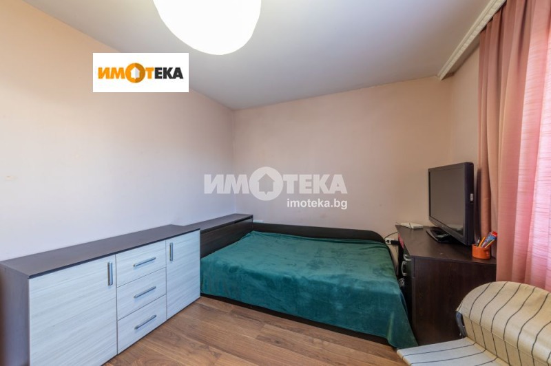 Продава 3-СТАЕН, гр. Варна, Левски 1, снимка 6 - Aпартаменти - 48389343