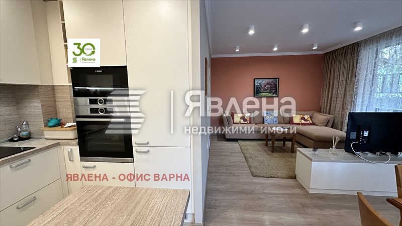 Продава 3-СТАЕН, гр. Варна, Бриз, снимка 6 - Aпартаменти - 48697637