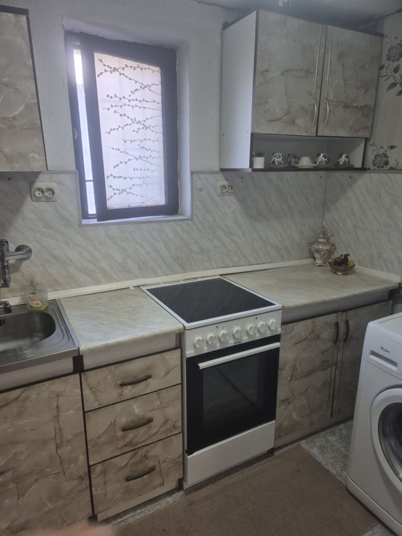 Продава  Къща област Пловдив , гр. Перущица , 122 кв.м | 14516812 - изображение [6]