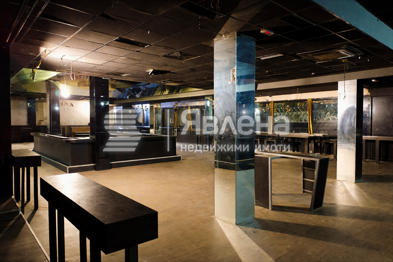 Продава ЗАВЕДЕНИЕ, гр. Пловдив, Център, снимка 3 - Заведения - 54094829