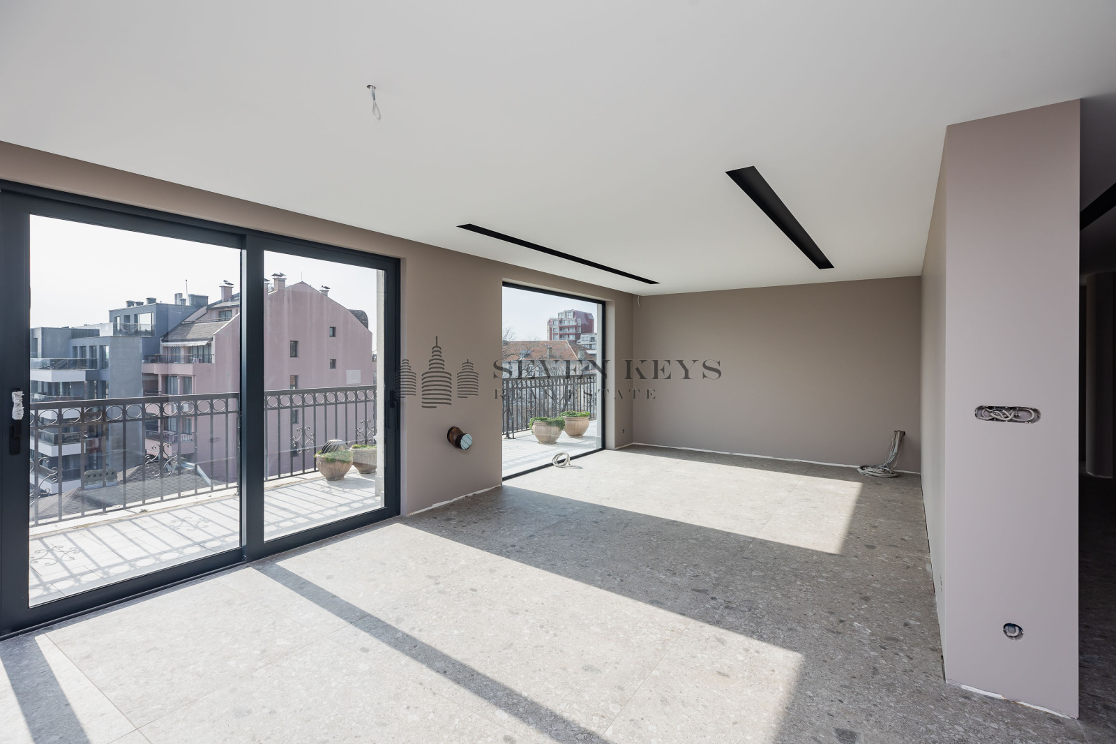 Продава 3-СТАЕН, гр. Варна, Център, снимка 3 - Апартаменти - 53944304