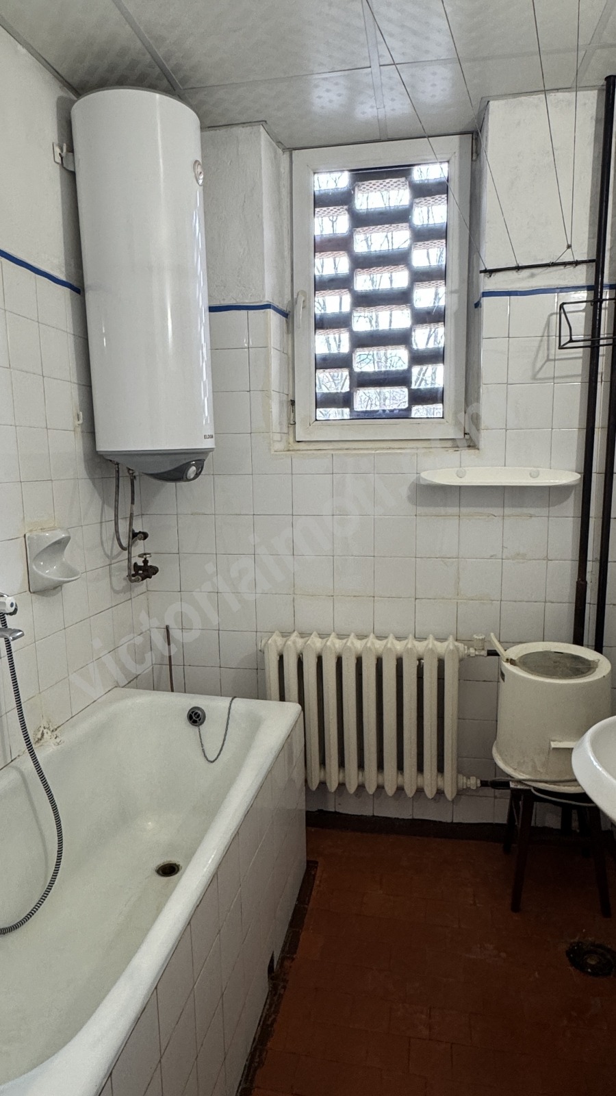 Продава 3-СТАЕН, гр. Велико Търново, Център, снимка 9 - Апартаменти - 54610220