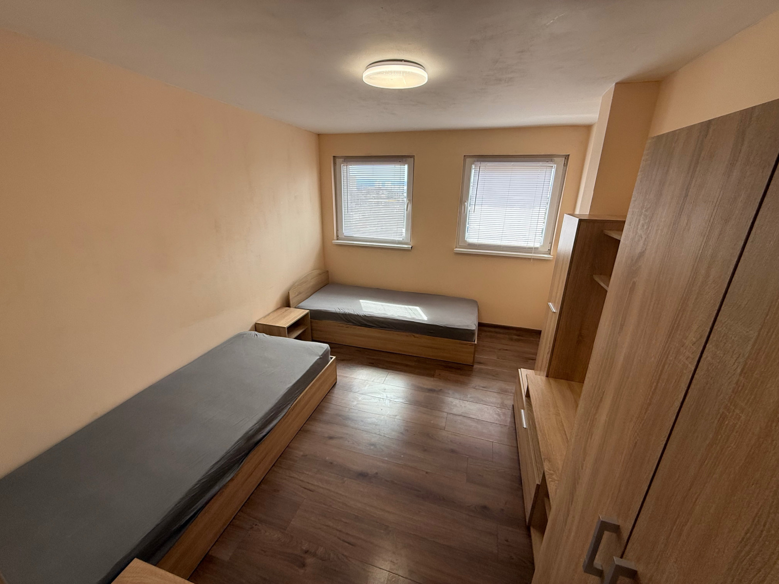 Продава АТЕЛИЕ, ТАВАН, гр. Плевен, Дружба 1, снимка 4 - Апартаменти - 53902792