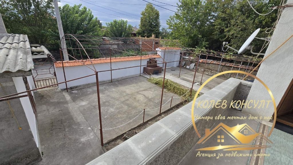 Продава КЪЩА, гр. Димитровград, област Хасково, снимка 8 - Къщи - 56315604
