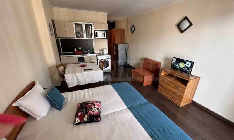 Myytävänä  Studio Varna , k.k. Zlatni pjasatsi , 36 neliömetriä | 43713007 - kuva [5]