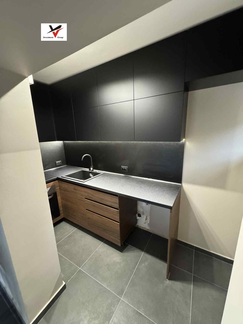 Продава КЪЩА, с. Кладница, област Перник