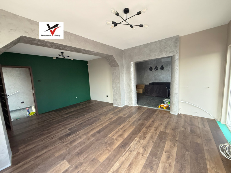 Продава  Къща област Перник , с. Кладница , 235 кв.м | 30126881