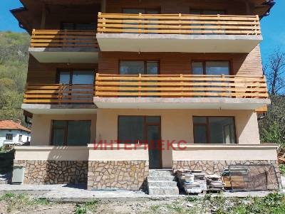 Продава ХОТЕЛ, с. Рибарица, област Ловеч, снимка 11 - Хотели - 56079228