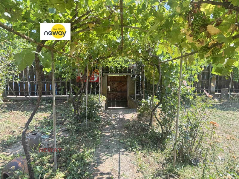 Продава  Парцел област Плевен , с. Гривица , 1070 кв.м | 28994721 - изображение [3]