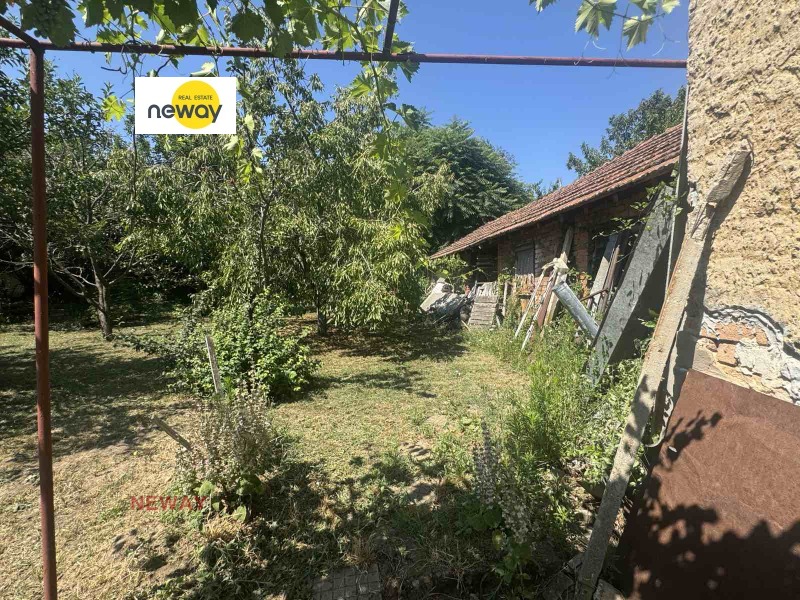 Продава  Парцел област Плевен , с. Гривица , 1070 кв.м | 28994721 - изображение [10]