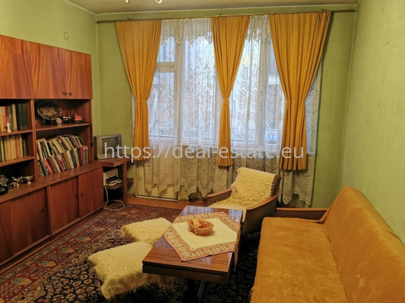 Продава  3-стаен град Благоевград , Идеален център , 91 кв.м | 65869694