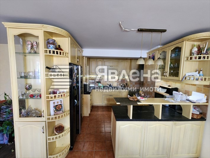 Продава МНОГОСТАЕН, гр. София, Център, снимка 4 - Апартаменти - 55794899
