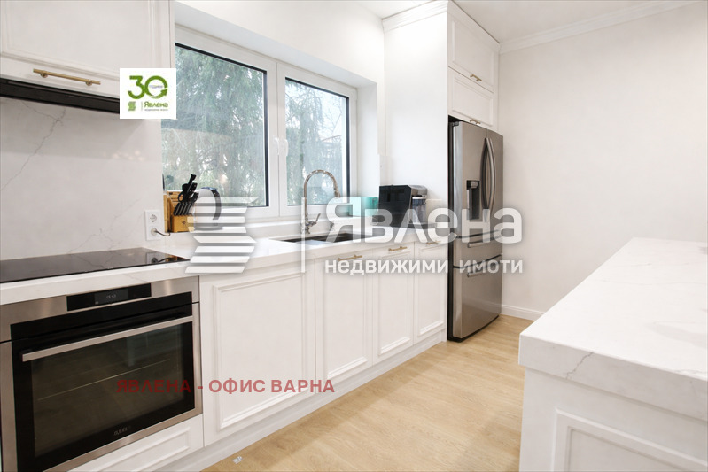 Продава ЕТАЖ ОТ КЪЩА, гр. Варна, Гръцка махала, снимка 5 - Етаж от къща - 53515536