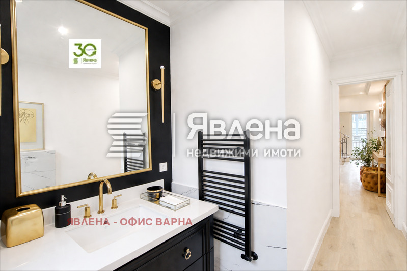 Продава ЕТАЖ ОТ КЪЩА, гр. Варна, Гръцка махала, снимка 7 - Етаж от къща - 53515536