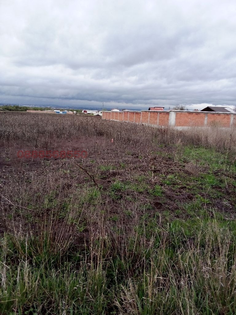 Продава  Парцел град София , с. Доброславци , 3300 кв.м | 86623165