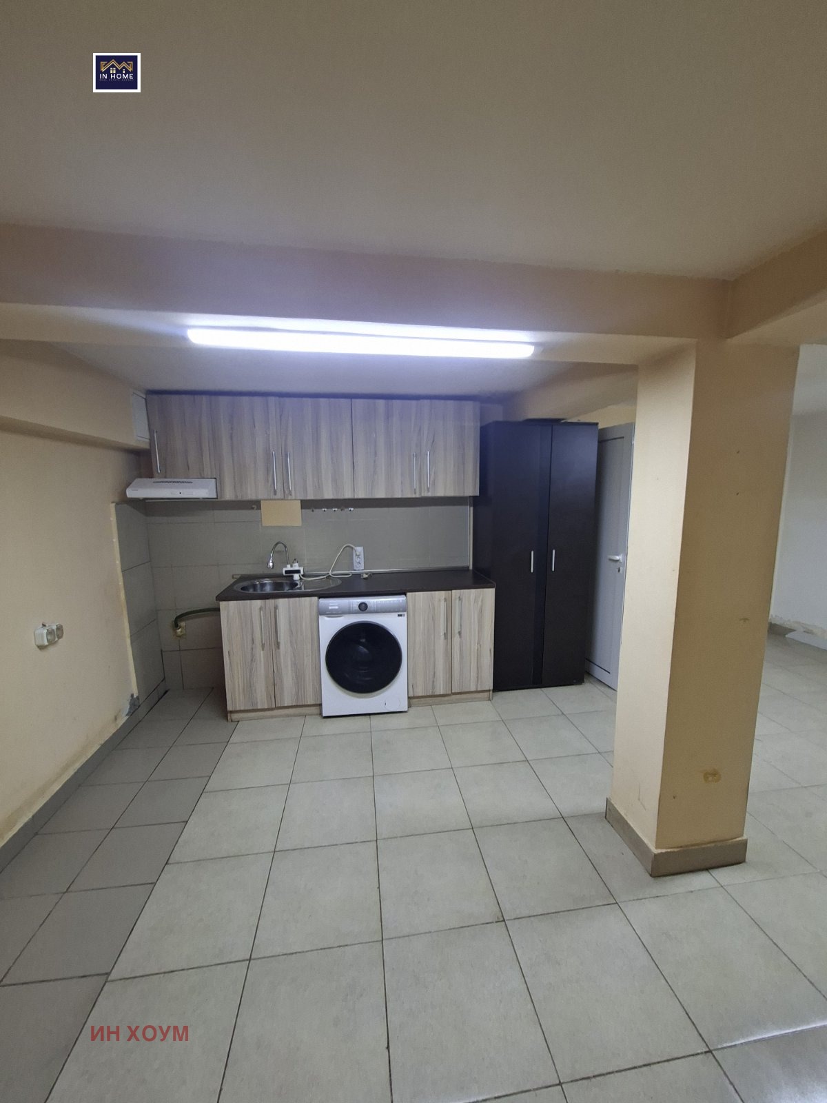 Продава СКЛАД, гр. София, Център