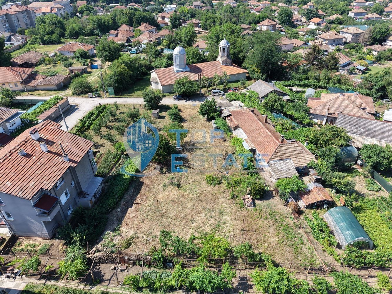 Продава ПАРЦЕЛ, гр. Долна Оряховица, област Велико Търново