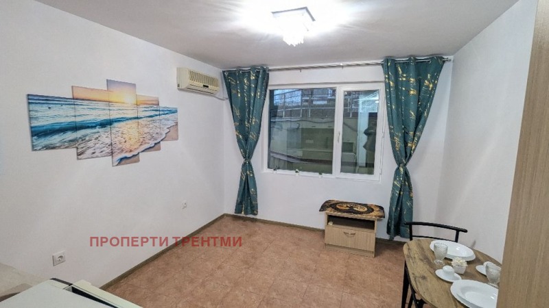 Продава 1-СТАЕН в област Бургас, к.к. Слънчев бряг - 27 кв.м / 49 000 € » 95 835.67 лв., ПРОПЕРТИ ТРЕНТМИ