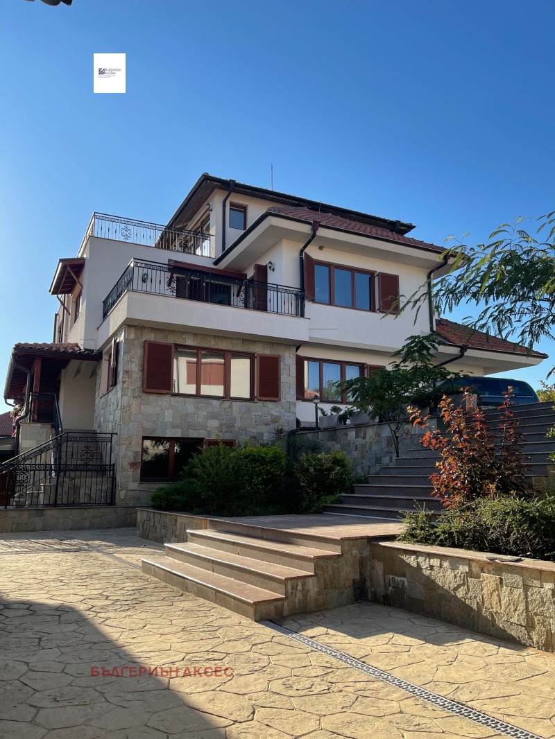 Продава КЪЩА в област Бургас, гр. Несебър - 450 кв.м / 850 000 € » 1 662 455.50 лв., БЪЛГЕРИЪН АКСЕС