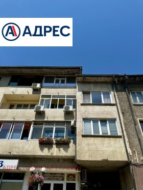 На продаж 2 спальні