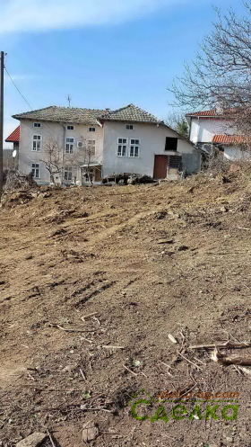 House Trapeskovtsi, region Gabrovo 1