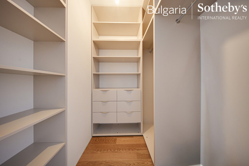 Myytävänä  2 makuuhuonetta Sofia , Manastirski livadi , 157 neliömetriä | 44965713 - kuva [16]