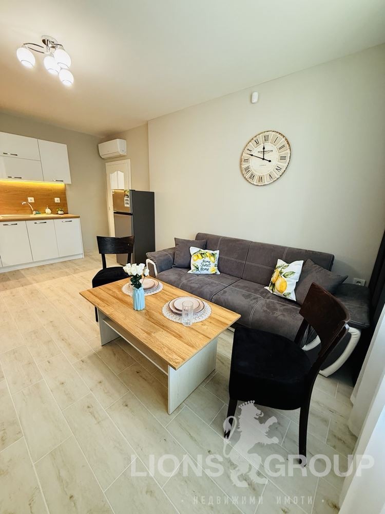 Продава  3-стаен, град Варна, Победа •  175 000 EUR • ID 90306122 — holmes.bg - [1] 