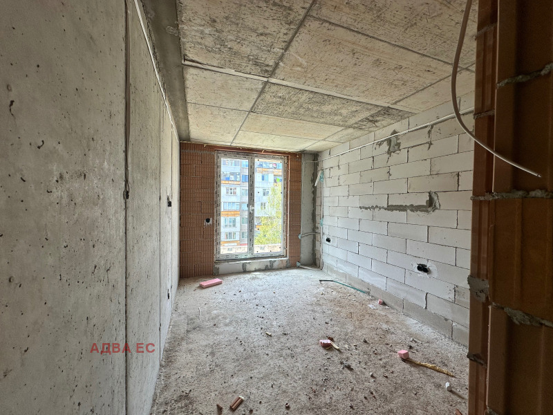Na prodej  3 ložnice Sofia , Ljulin 5 , 135 m2 | 75754225 - obraz [16]