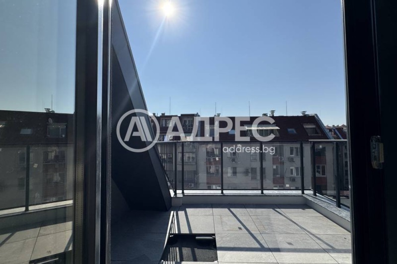Продава  Многостаен, град София, Център •  367 848 EUR • ID 64100464 — holmes.bg - [1] 
