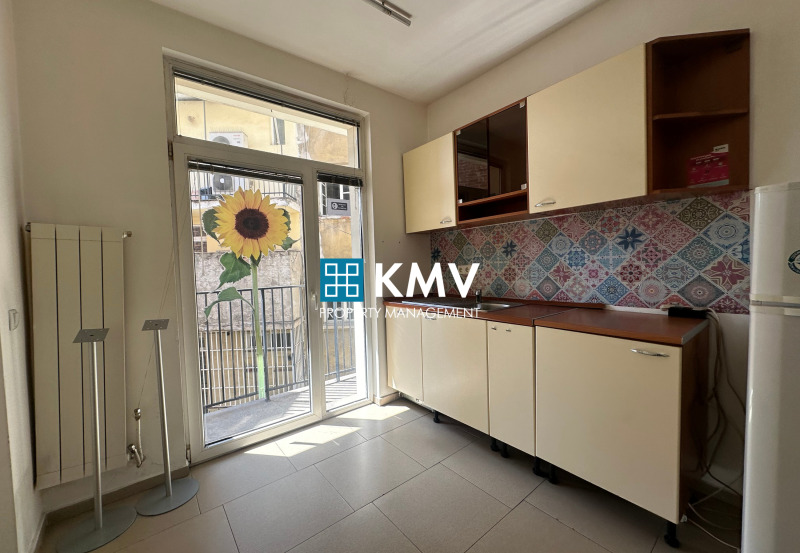 In vendita  Ufficio Sofia , Tsentar , 330 mq | 10312621 - Immagine [10]