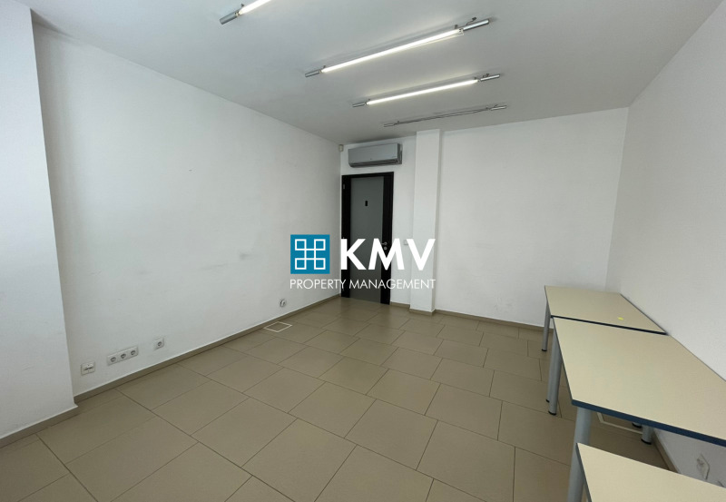 Продава  Офис град София , Център , 314 кв.м | 10312621 - изображение [2]