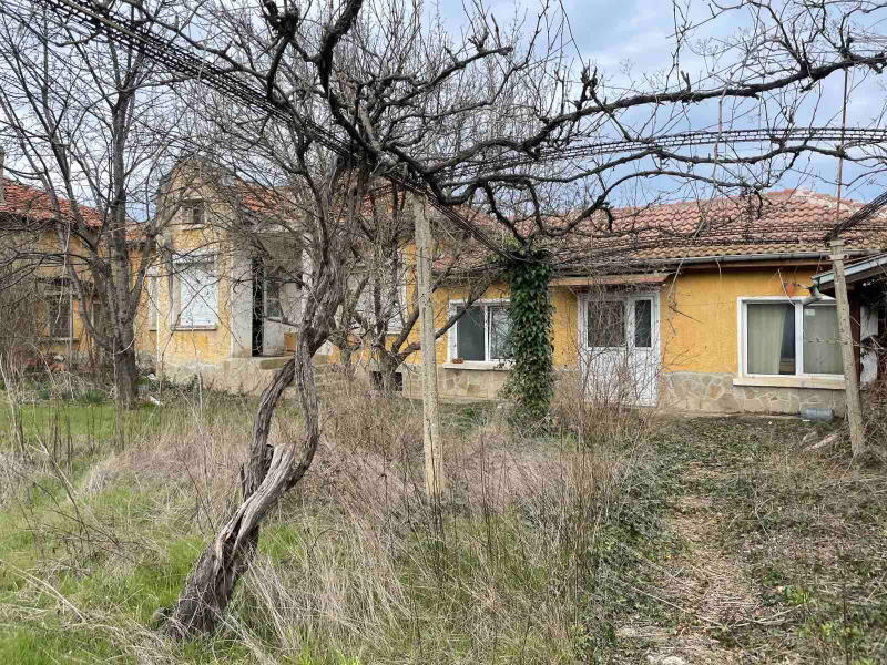 Продава КЪЩА, с. Славяново, област Търговище, снимка 1 - Къщи - 46969853